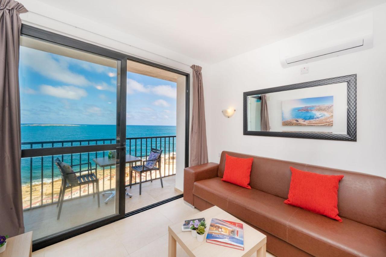 Islet Promenade Seafront 1 Bedroom Apartment With Sea View Balcony By Getawaysmalta St. Paul's Bay Exterior foto